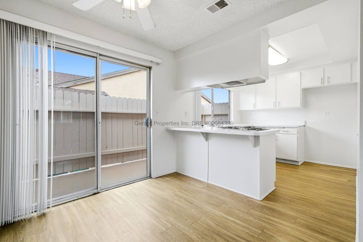 Apartment for rent at 7280 Corsican, Huntington Beach, CA 92647