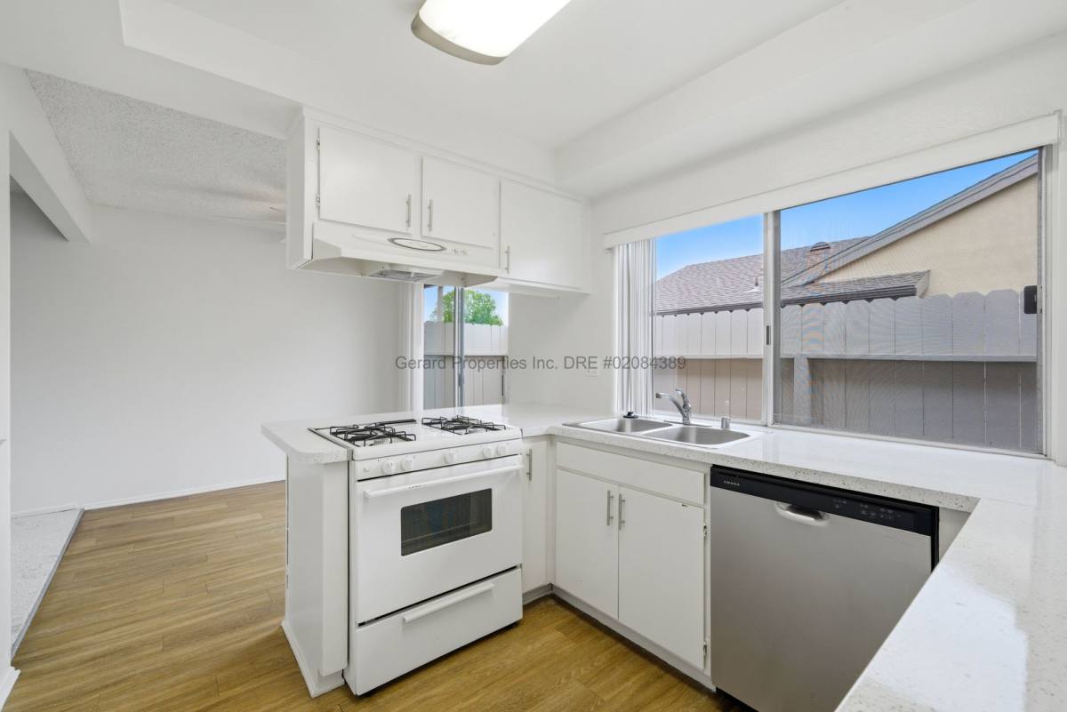 Apartment for rent at 7280 Corsican, Huntington Beach, CA 92647