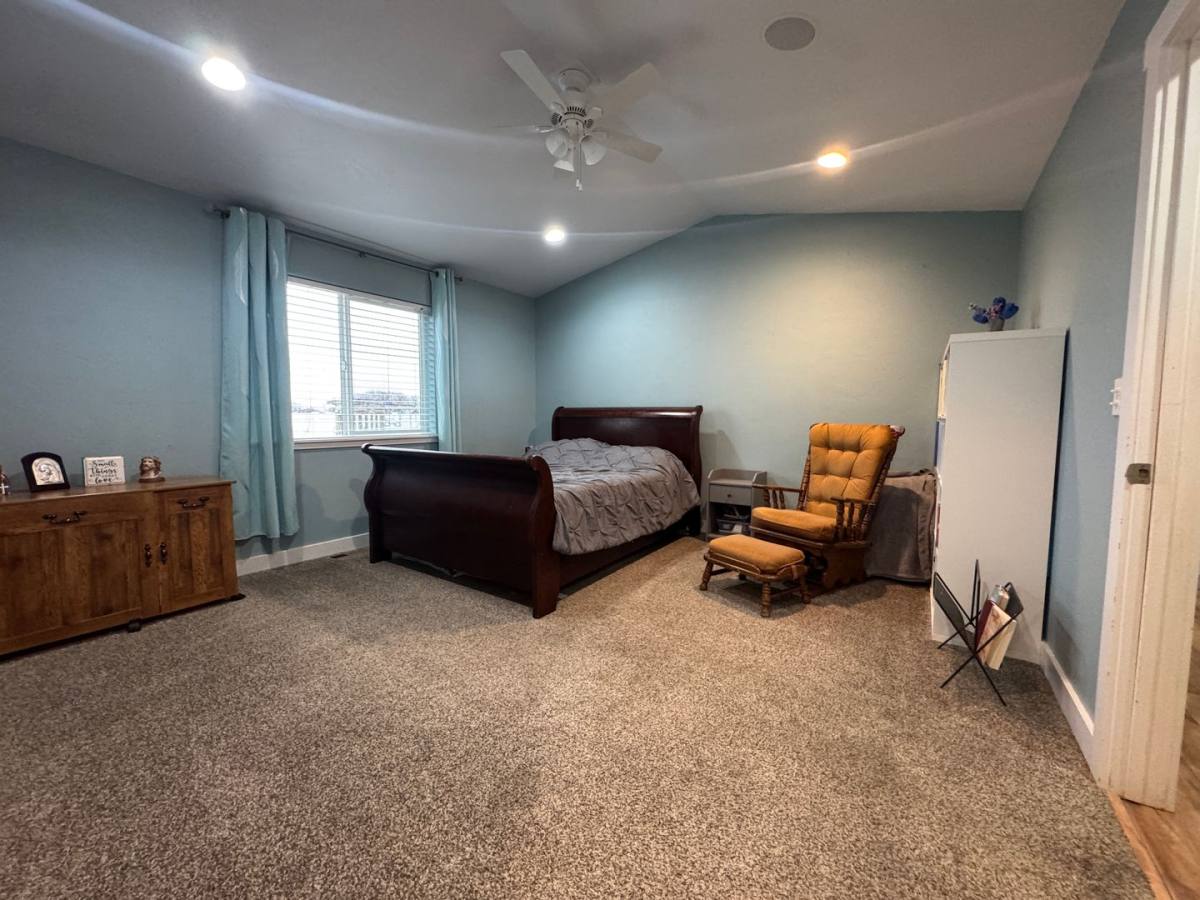 House for rent at 1705 E Glacier St, La Grande, OR 97850