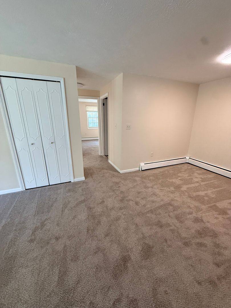 Apartment for rent at 1188 W Middle Turnpike, Manchester, CT 06040