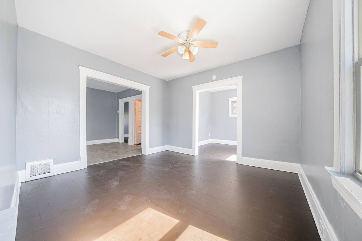 Apartment for rent at 3456 W 65th St, Cleveland, OH 44102