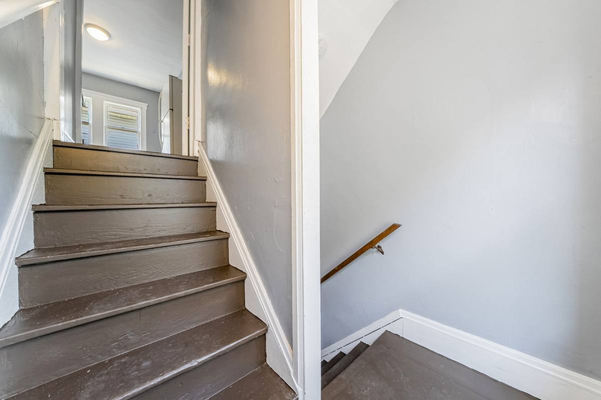 Apartment for rent at 3456 W 65th St, Cleveland, OH 44102
