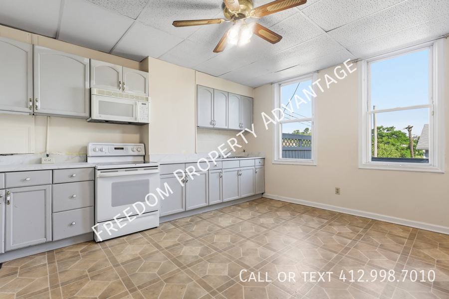 Townhouse for rent at 301 Linnview Ave, Pittsburgh, PA 15210