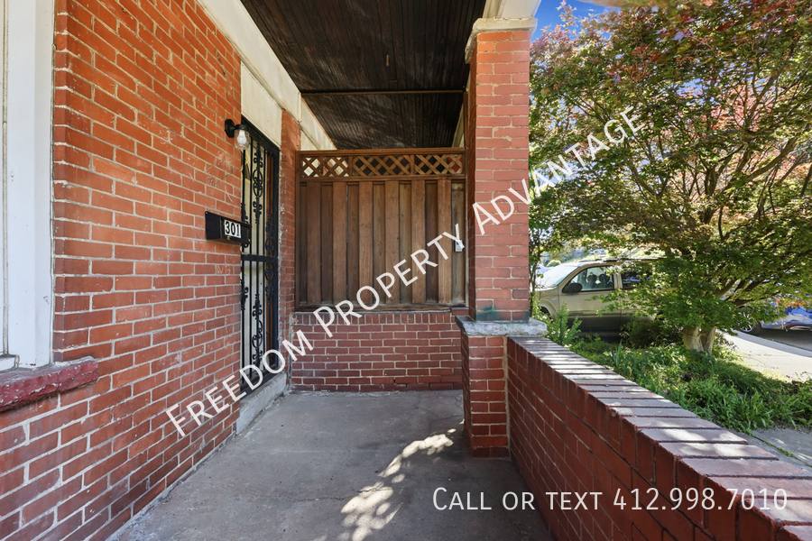 Townhouse for rent at 301 Linnview Ave, Pittsburgh, PA 15210