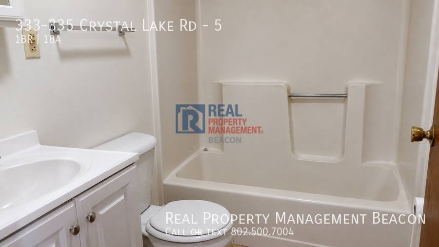 Apartment for rent at 333-335 Crystal Lake Rd #5, Enfield, NH 03748