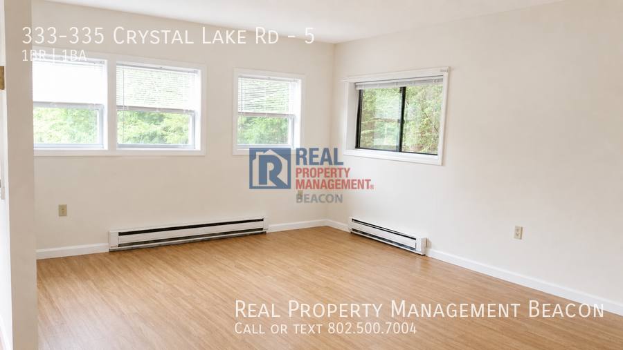 Apartment for rent at 333-335 Crystal Lake Rd #5, Enfield, NH 03748