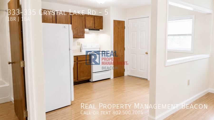Apartment for rent at 333-335 Crystal Lake Rd #5, Enfield, NH 03748