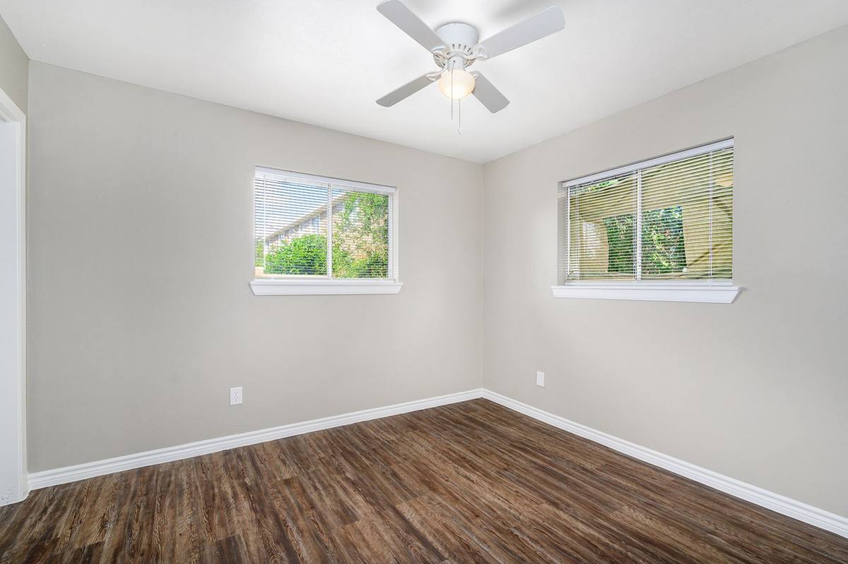 Apartment for rent at 1303 S 2nd St, Conroe, TX 77301