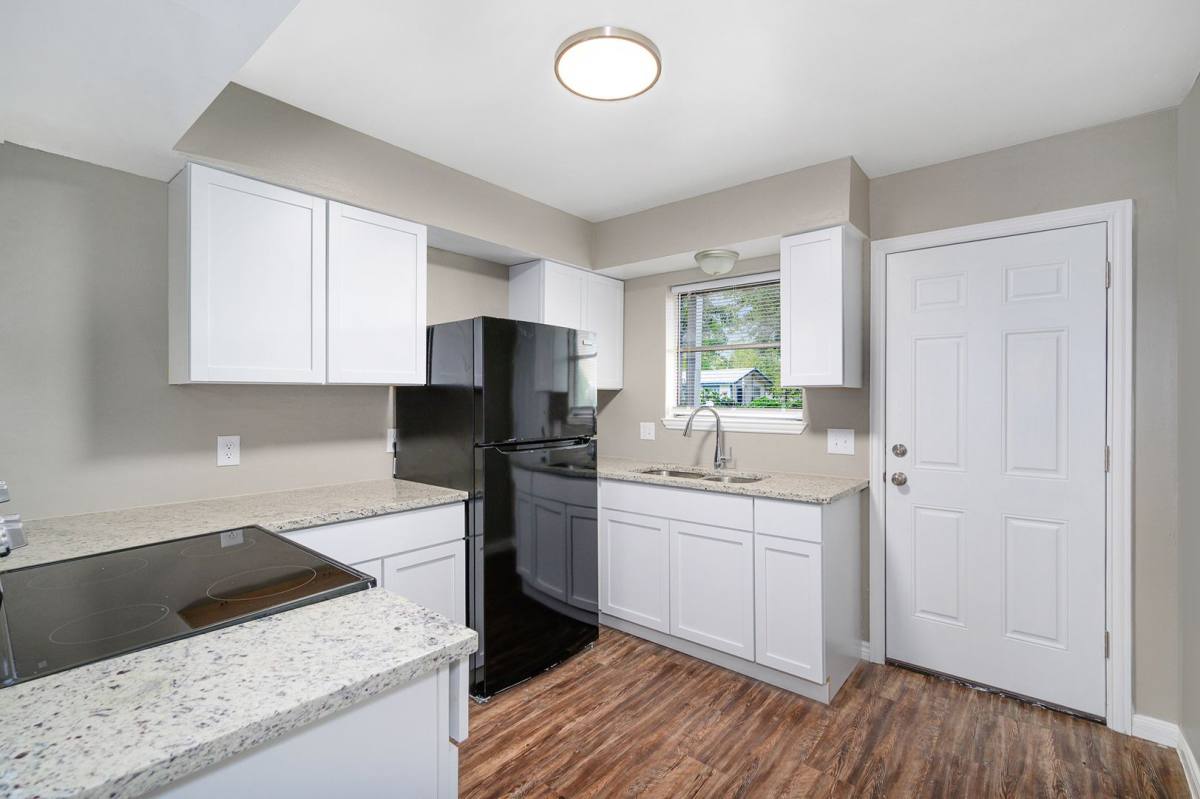 Apartment for rent at 1303 S 2nd St, Conroe, TX 77301
