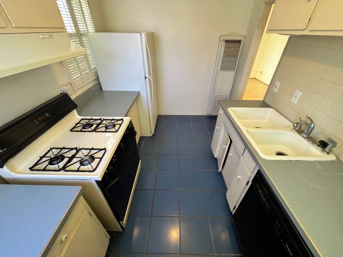Apartment for rent at 1625 N Camilla Blvd, Tucson, AZ 85716