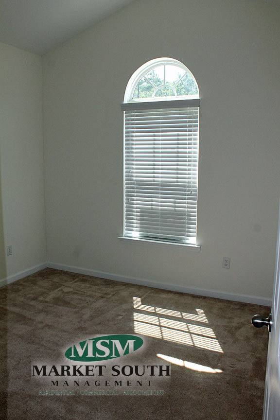 Townhouse for rent at 34 Falkland Ave, Port Wentworth, GA 31407
