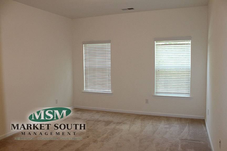 Townhouse for rent at 34 Falkland Ave, Port Wentworth, GA 31407