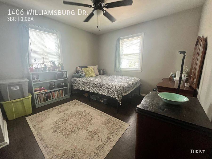 House for rent at 1406 Williamsburg Dr, Champaign, IL 61821