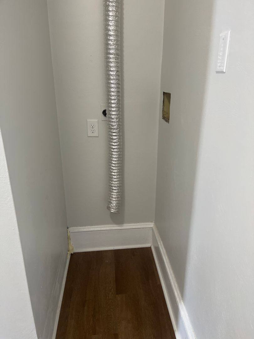 Apartment for rent at 1415 Chapman Ave SW, Roanoke, VA 24016