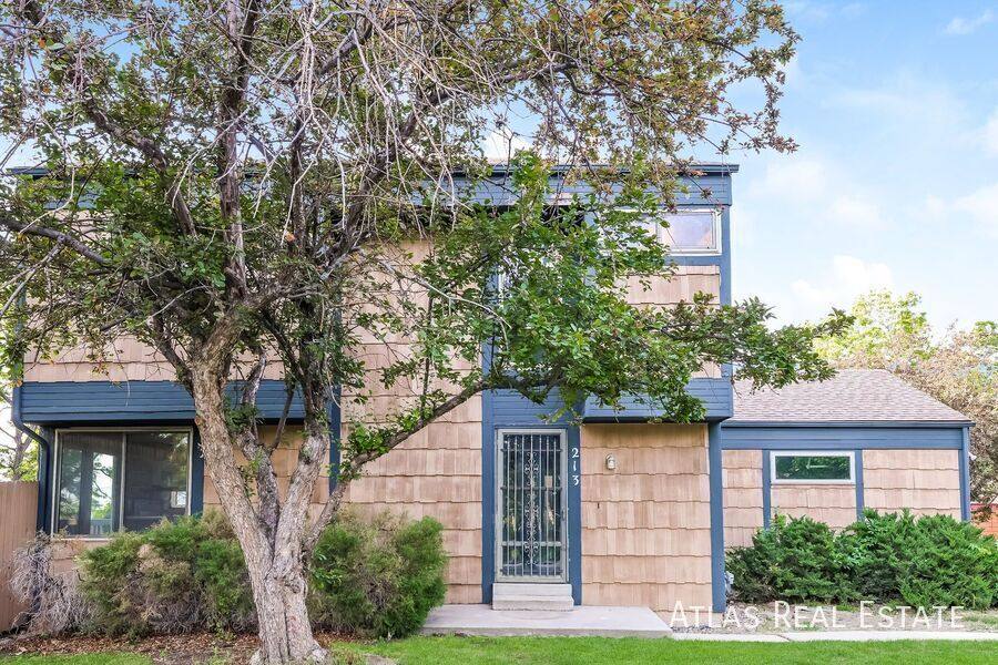 House for rent at 10102 W Ida Ave #213, Littleton, CO 80127