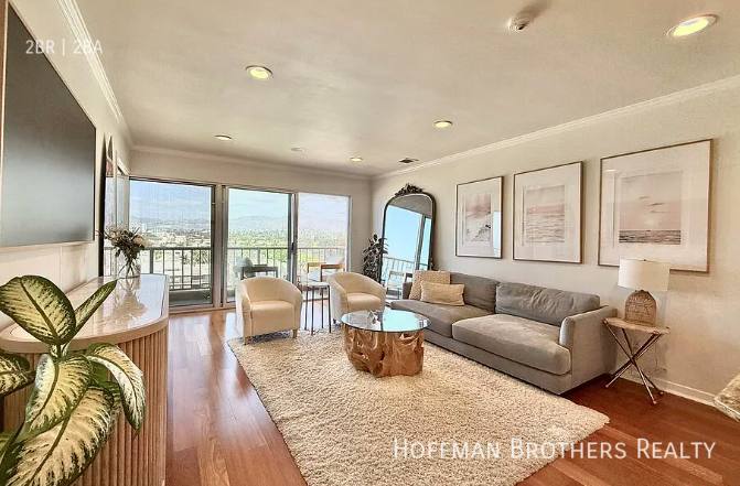 Apartment for rent at 101 California Ave #703, Santa Monica, CA 90403