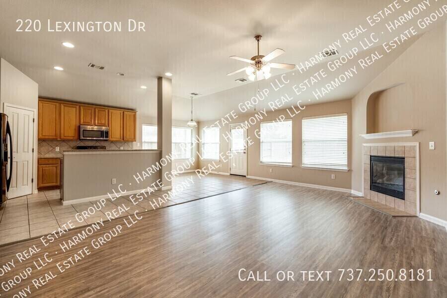House for rent at 220 Lexington Dr, Austin, TX 78737