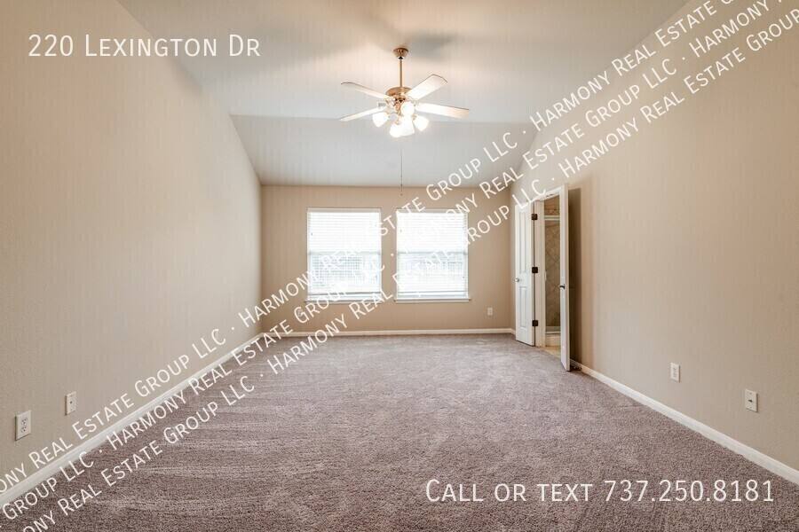 House for rent at 220 Lexington Dr, Austin, TX 78737