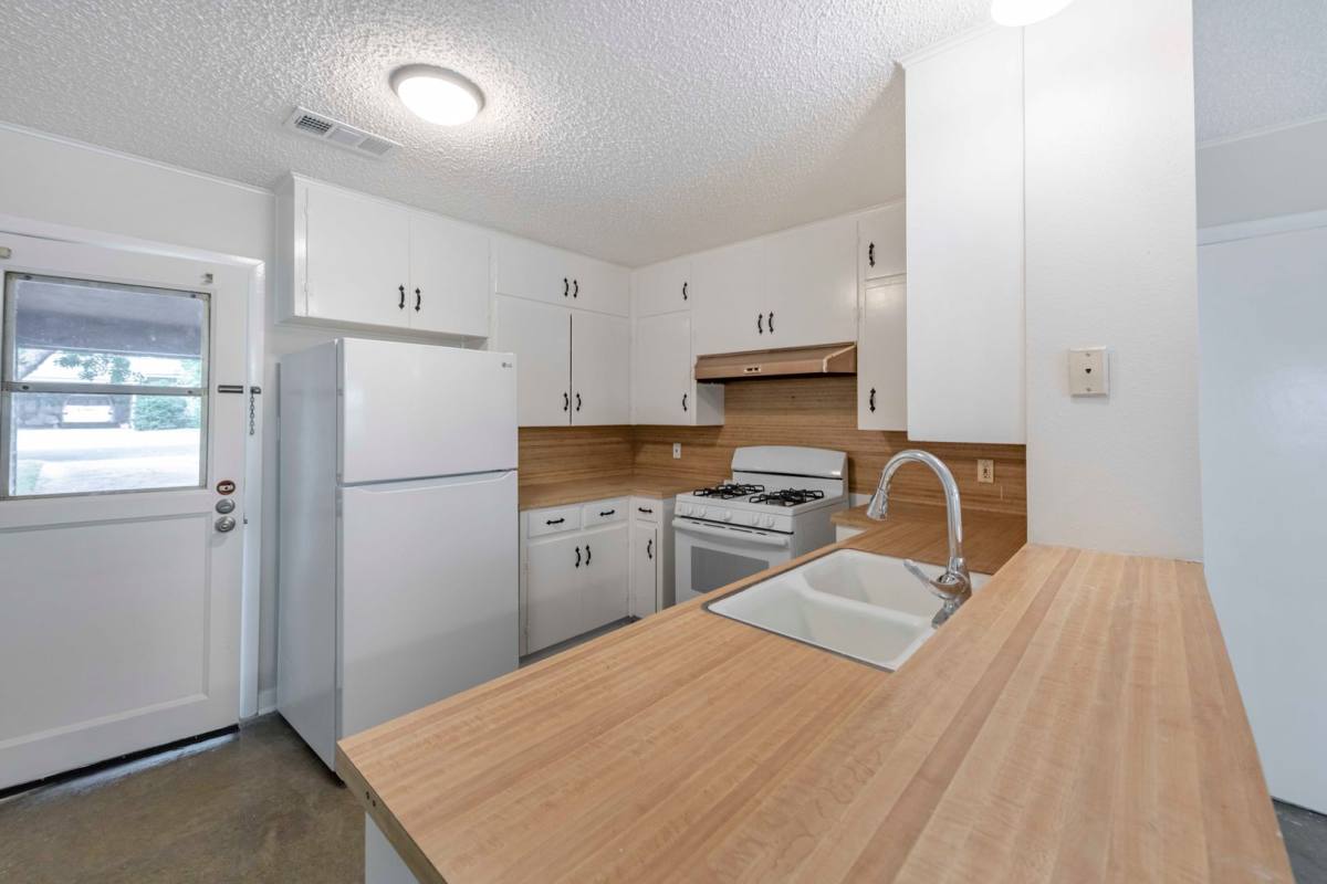 House for rent at 1904 Ridgemont Dr, Austin, TX 78723