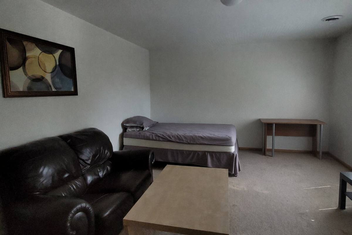Apartment for rent at 1300 Broadway St, Ann Arbor, MI 48105