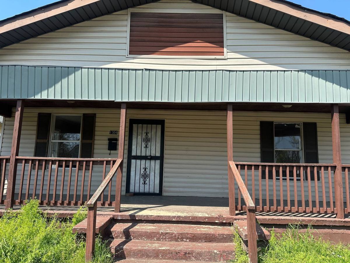 House for rent at 1304 Ave G, Birmingham, AL 35218