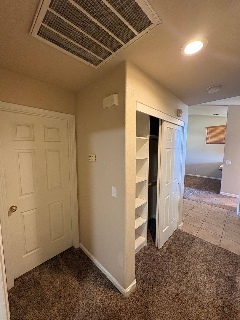 House for rent at 1422 E Mesa Court, Visalia, CA 93292