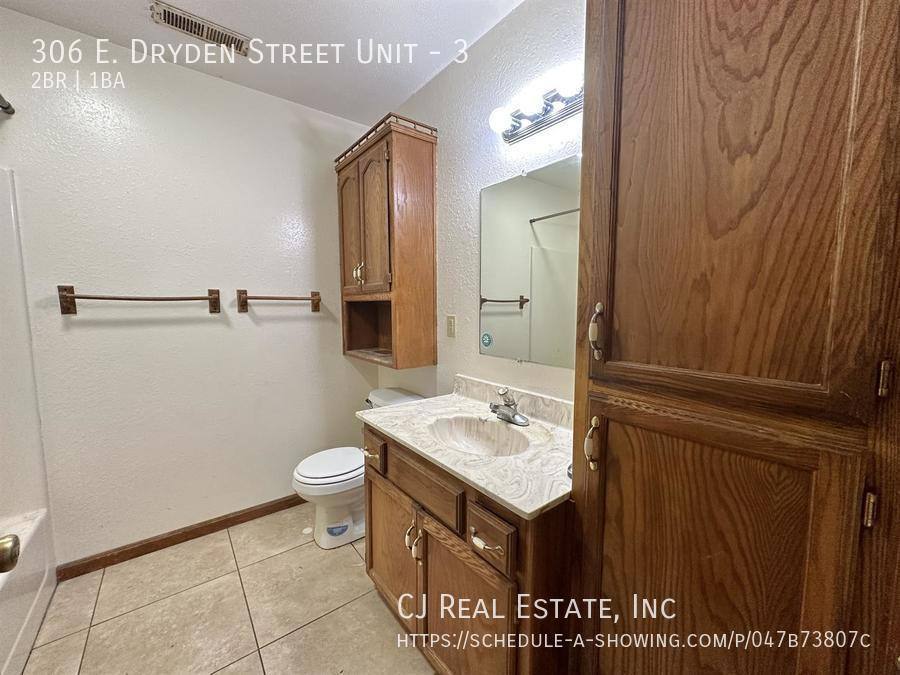 Apartment for rent at 306 E Dryden St #3, Odessa, MO 64076
