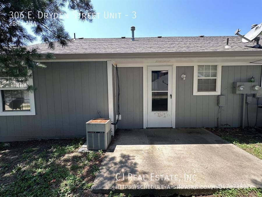Apartment for rent at 306 E Dryden St #3, Odessa, MO 64076