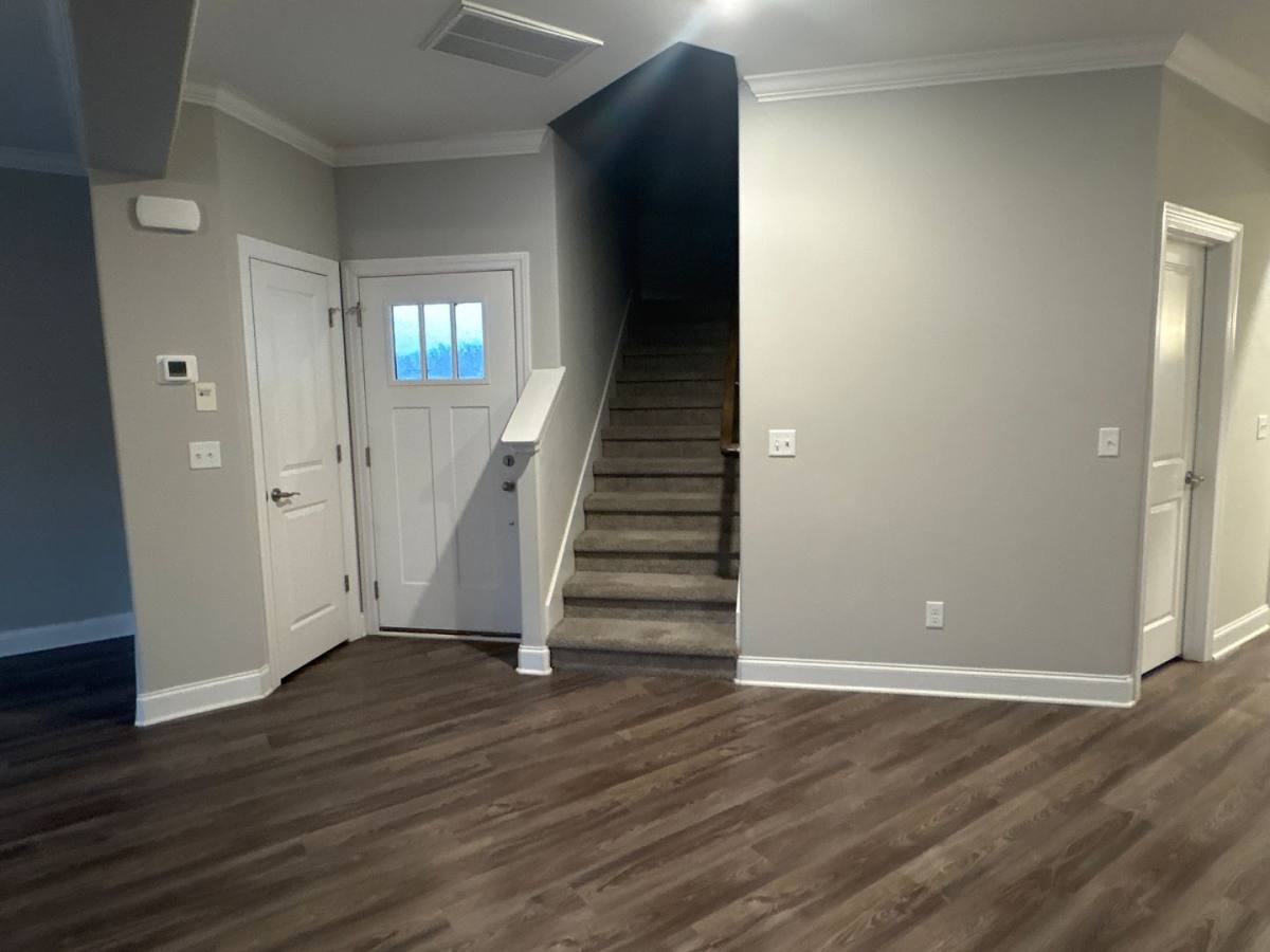 Townhouse for rent at 94 Creekwood Rd, Manchester, TN 37355