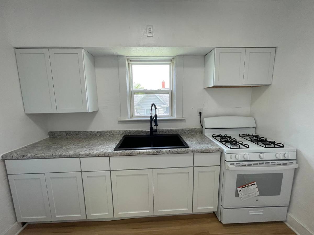 Apartment for rent at 942 Washington St, Wausau, WI 54403