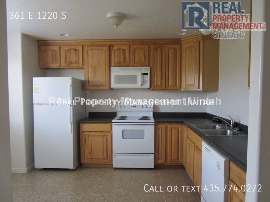 Townhouse for rent at 361 E 1220 S, Vernal, UT 84078