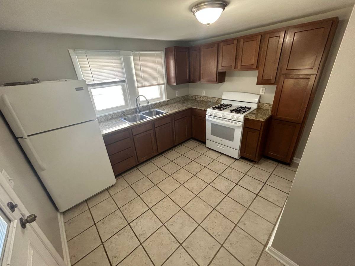House for rent at 4122 Craig Ave, Louisville, KY 40215
