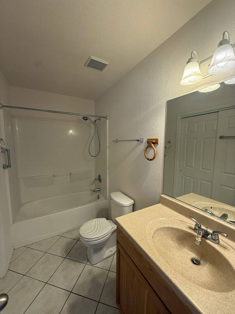 House for rent at 3468 Calumet Ave, Kingman, AZ 86401