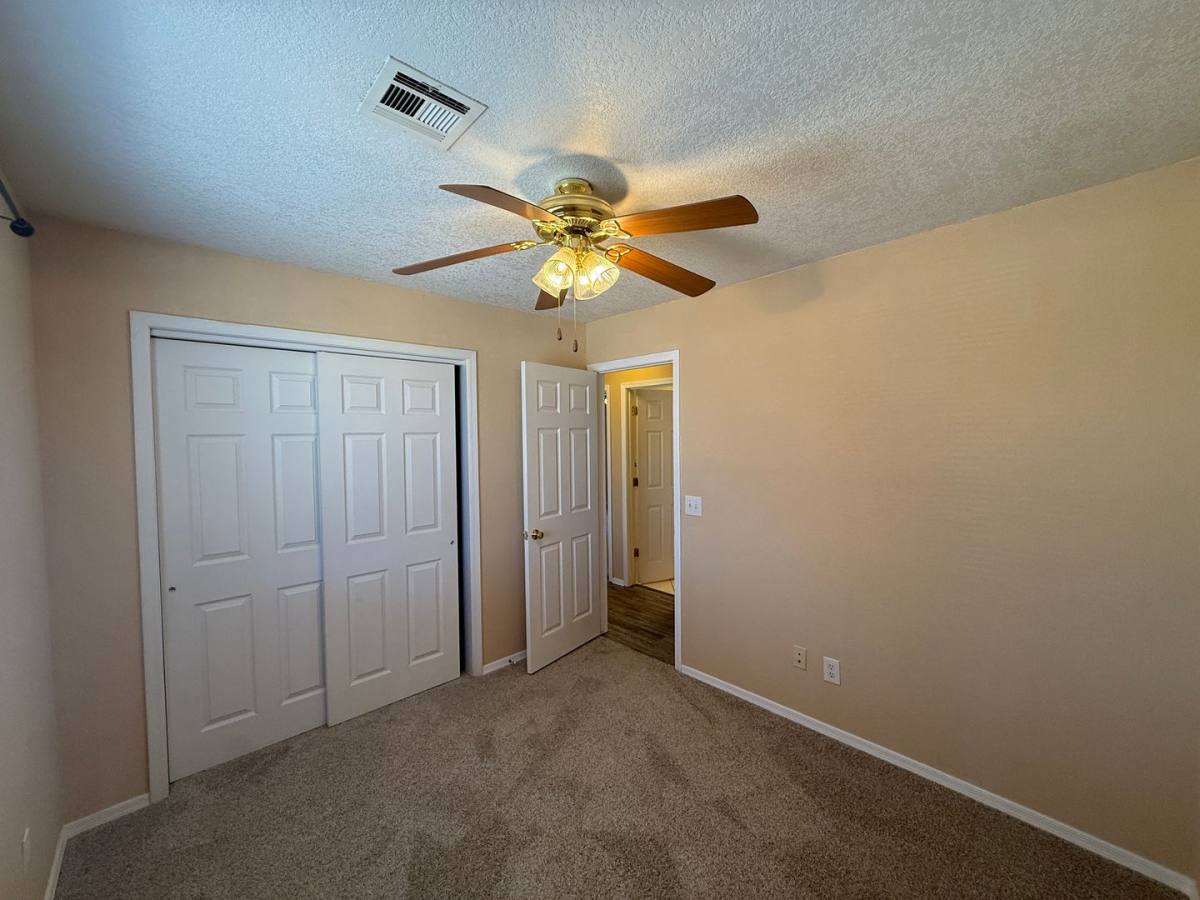 House for rent at 3468 Calumet Ave, Kingman, AZ 86401