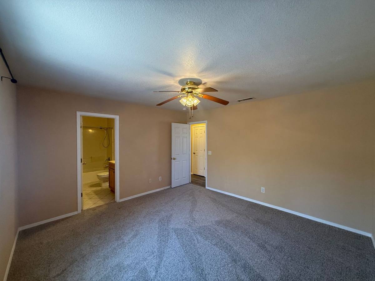 House for rent at 3468 Calumet Ave, Kingman, AZ 86401