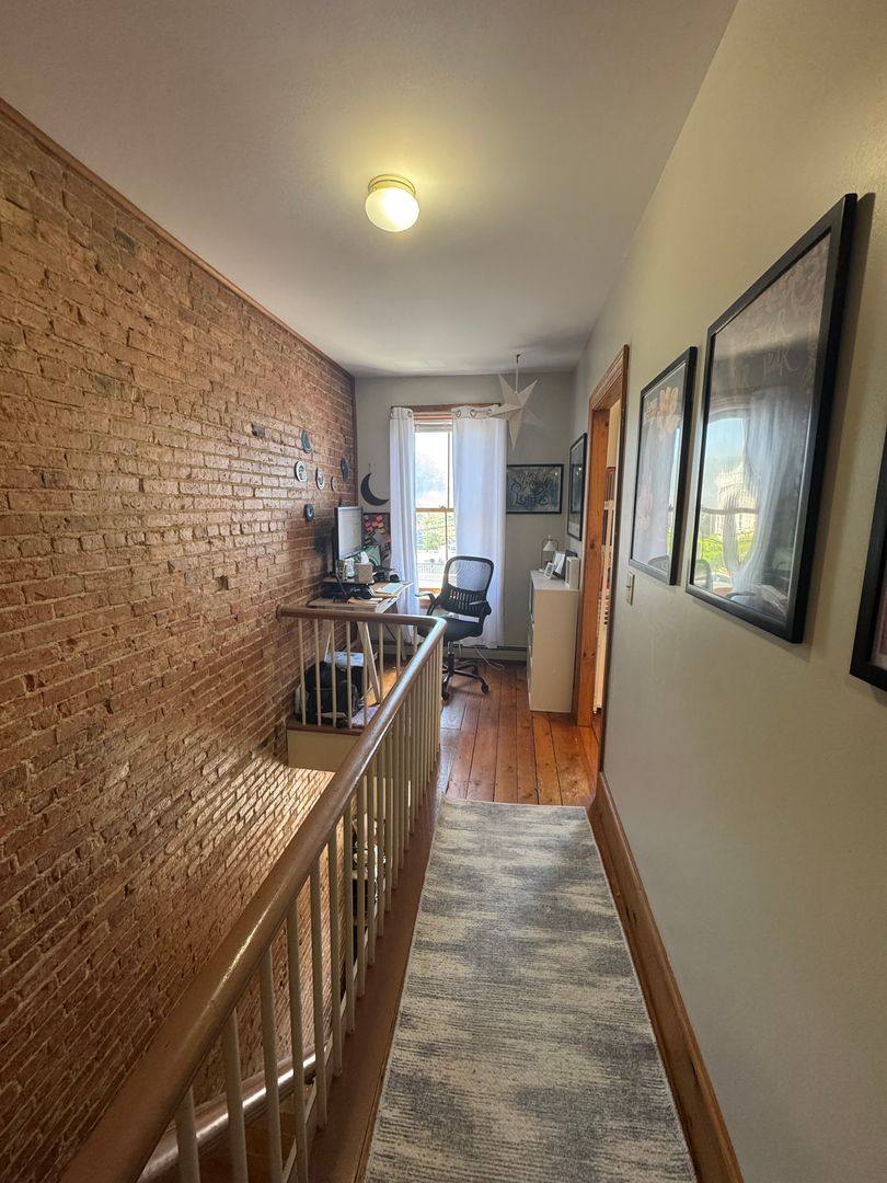 Apartment for rent at 16-24 Market St, Amesbury, MA 01913