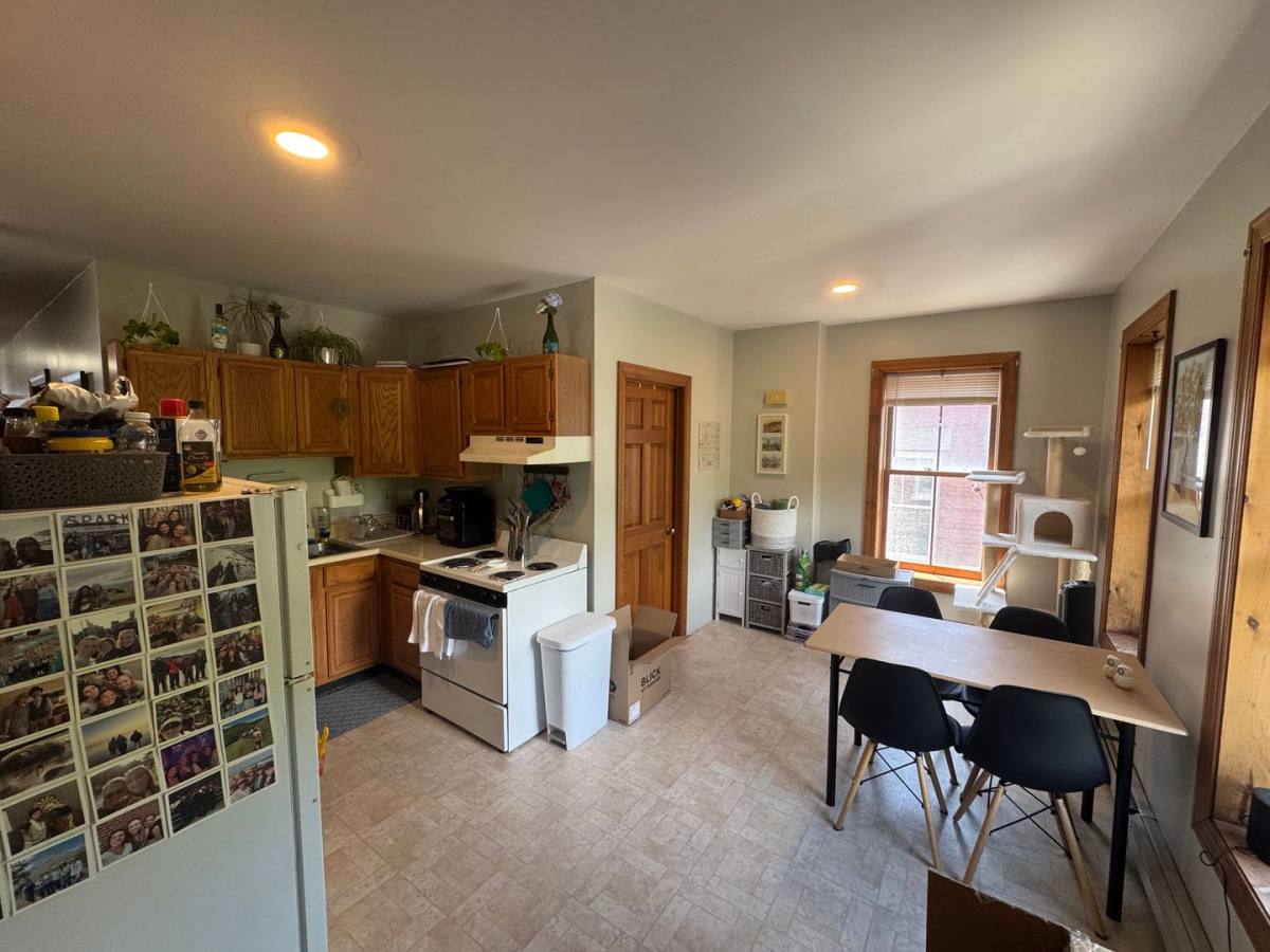 Apartment for rent at 16-24 Market St, Amesbury, MA 01913