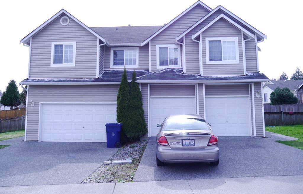 Townhouse for rent at 9504 Chapel Hill Rd, Lake Stevens, WA 98258
