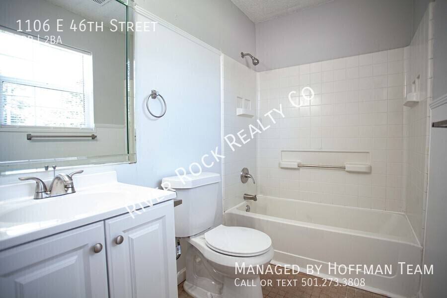 House for rent at 1106 E 46th St, North Little Rock, AR 72117