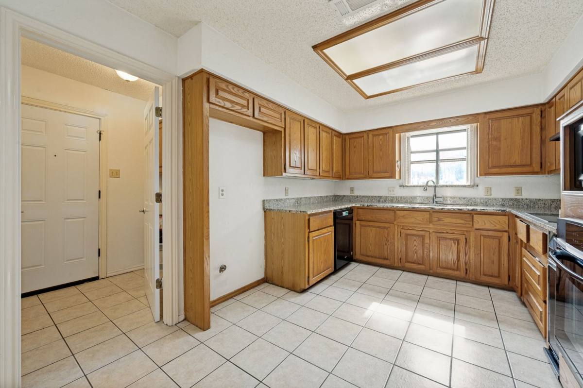 House for rent at 173 Simmons Dr, Coppell, TX 75019