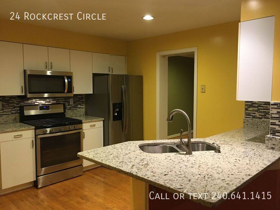 Townhouse for rent at 24 Rockcrest Circle, Rockville, MD 20851