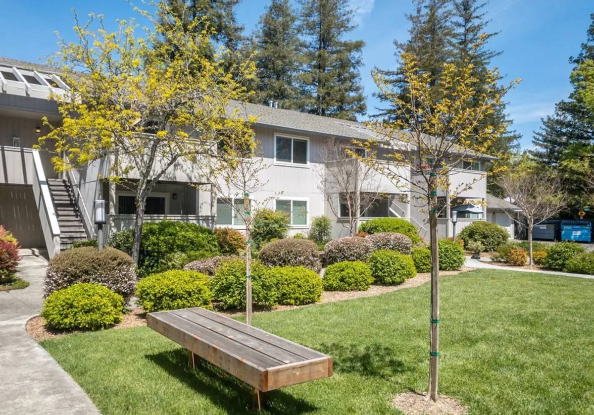 Apartment for rent at 701 Mission Blvd #9, Santa Rosa, CA 95409