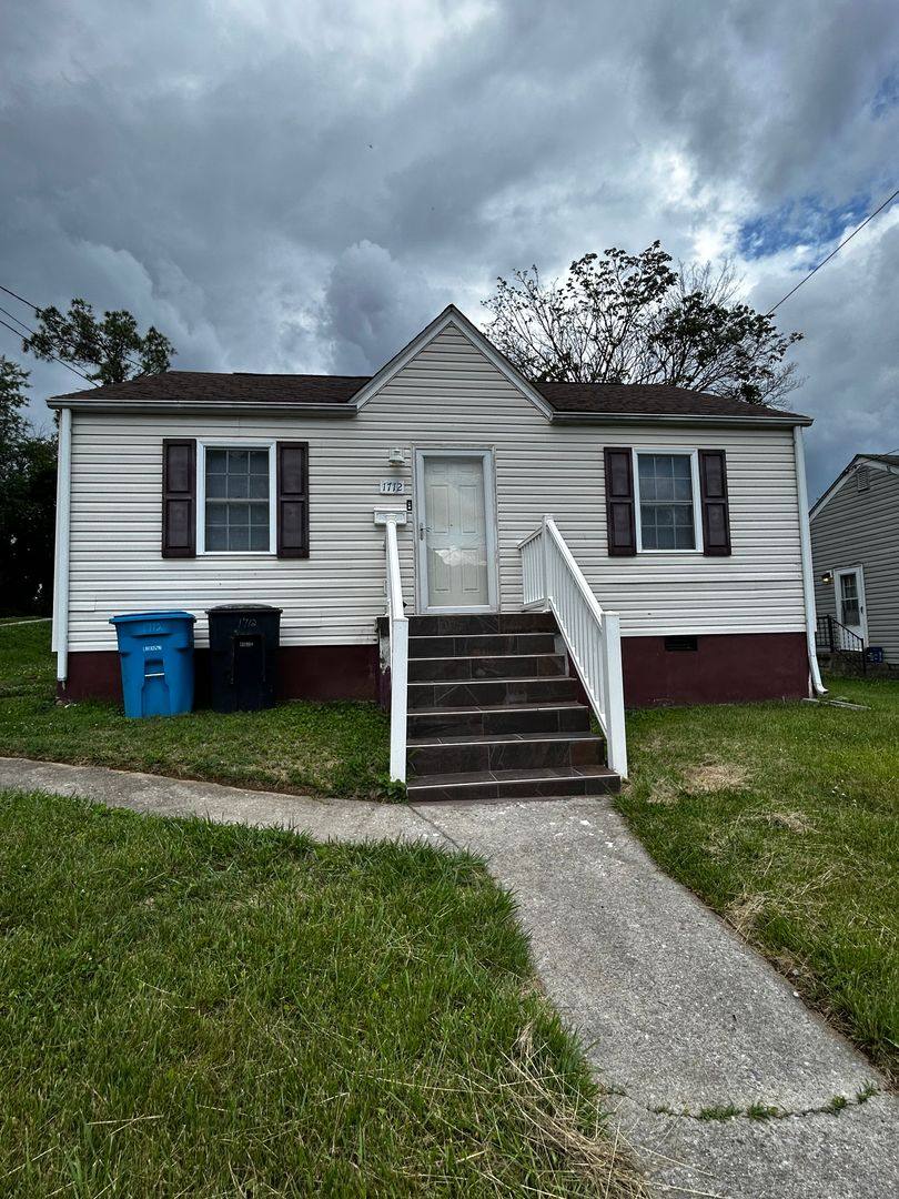 House for rent at 1712 Wayne St NE, Roanoke, VA 24012
