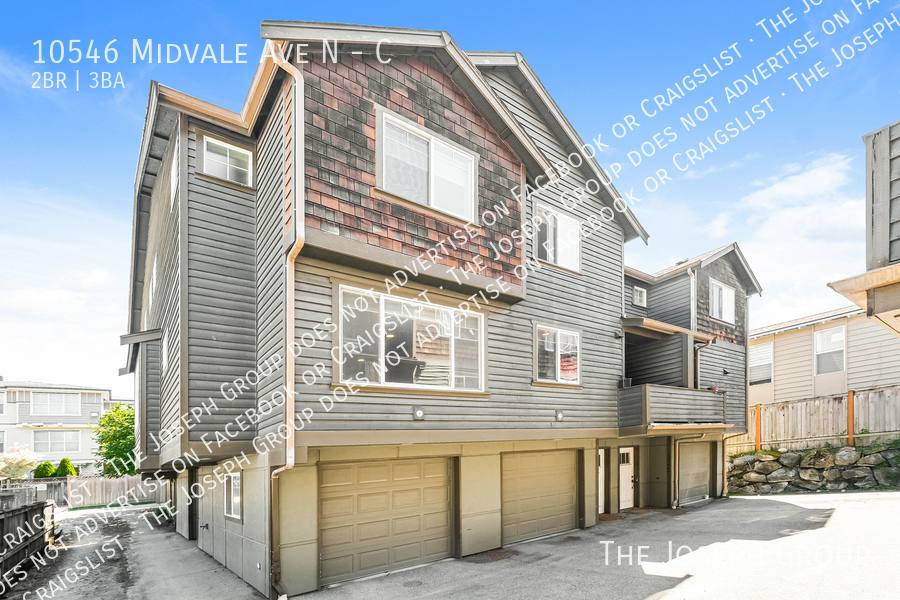 Townhouse for rent at 10546 Midvale Ave N #C, Seattle, WA 98133