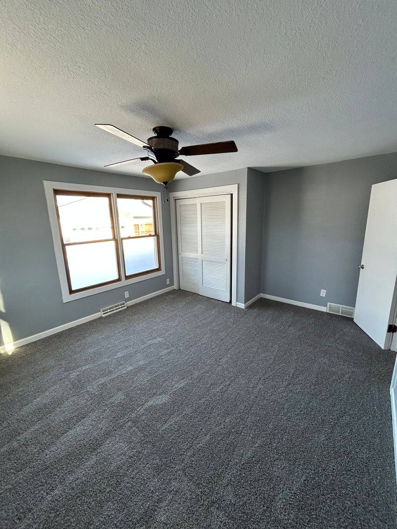House for rent at 2715 Edwin St, Oregon, OH 43616