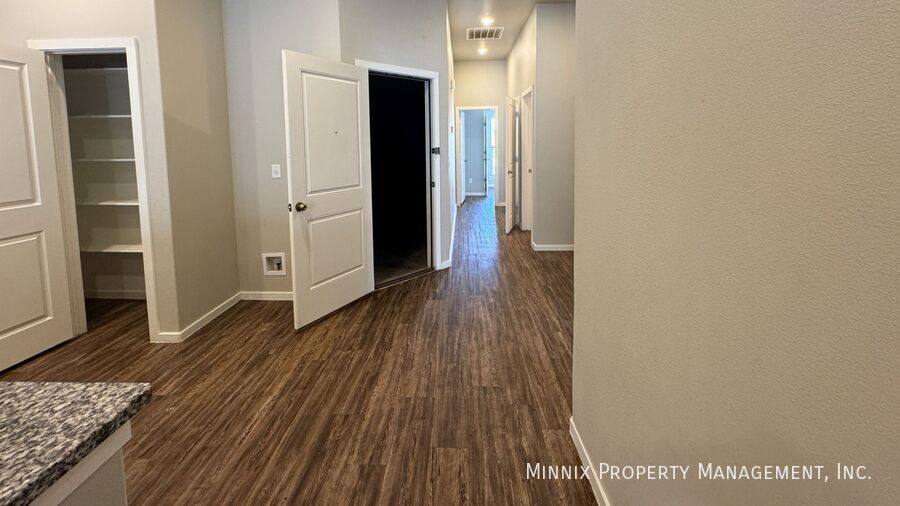 Townhouse for rent at 2120 N Jayton Ave #A, Lubbock, TX 79403