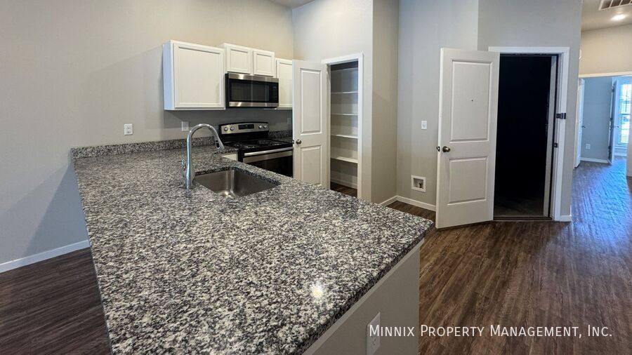 Townhouse for rent at 2120 N Jayton Ave #A, Lubbock, TX 79403