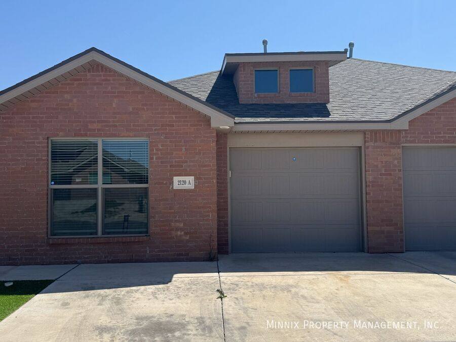 Townhouse for rent at 2120 N Jayton Ave #A, Lubbock, TX 79403
