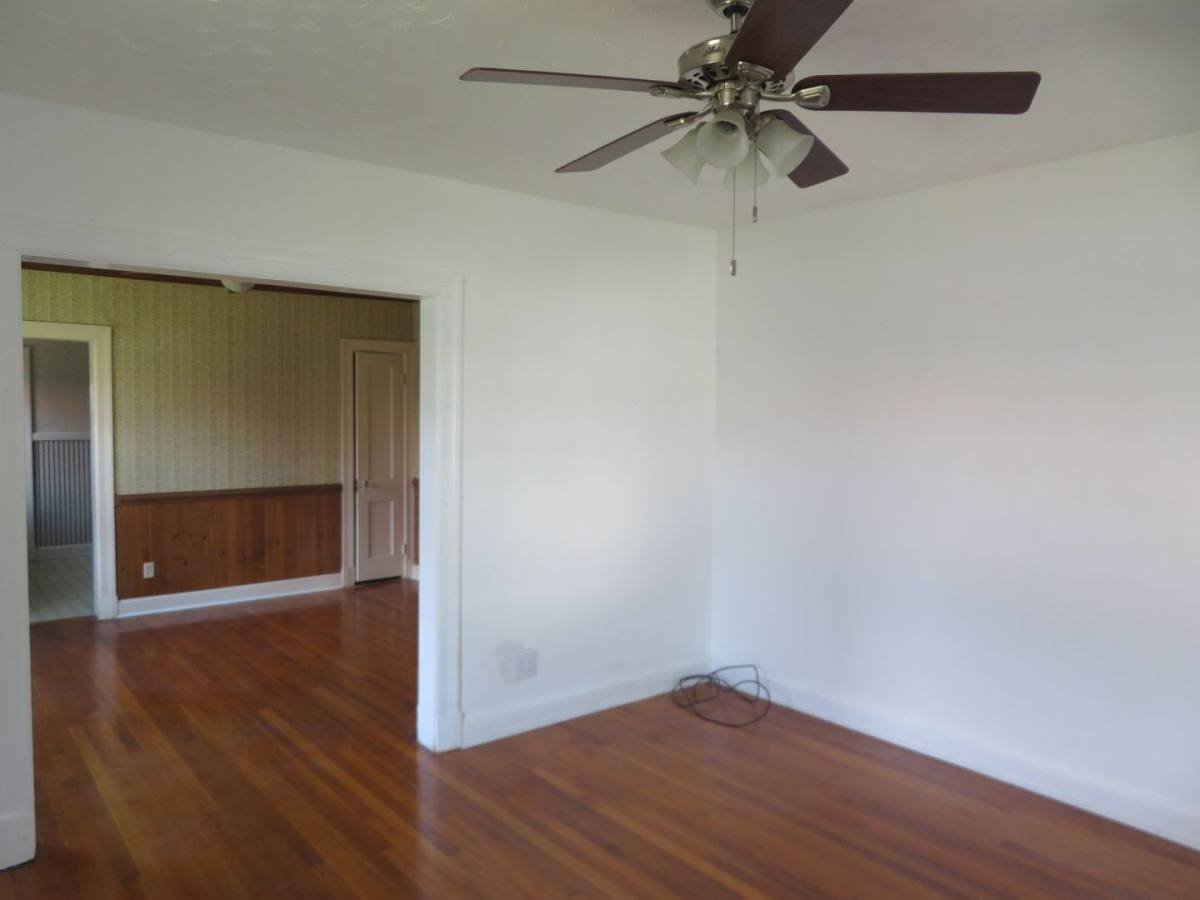 House for rent at 707 Hamilton Ave, Colonial Heights, VA 23834