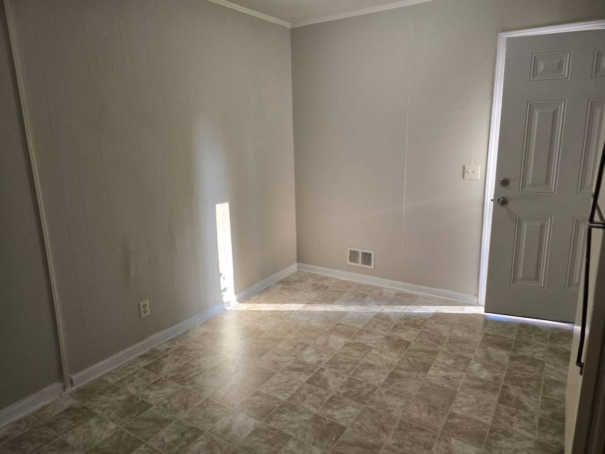 House for rent at 1006 Birchwood Dr, Columbia, SC 29203